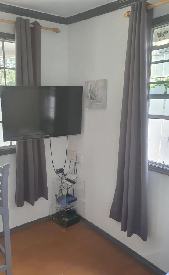 Devachan Apartments บริดจ์ทาวน์ ภายนอก รูปภาพ